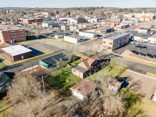 123 W Maple Street, Iron River, MI 49935