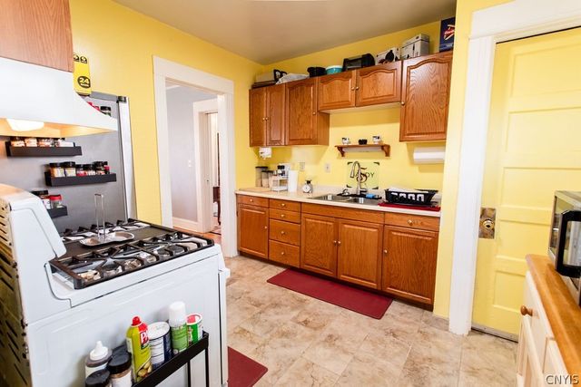 414 West Beard Avenue, Syracuse, NY 13205