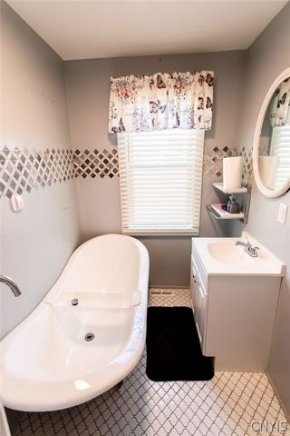 414 West Beard Avenue, Syracuse, NY 13205