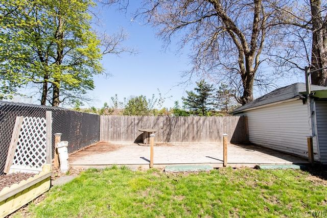 414 West Beard Avenue, Syracuse, NY 13205