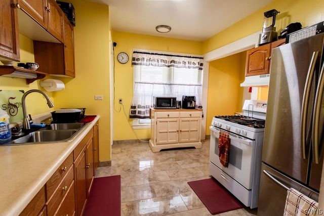 414 West Beard Avenue, Syracuse, NY 13205