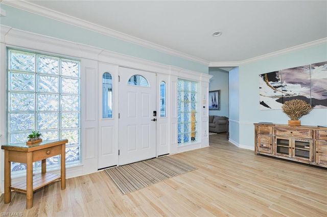 950 San Carlos DR, Fort Myers Beach, FL 33931