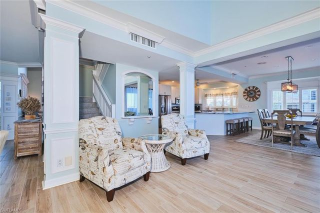 950 San Carlos DR, Fort Myers Beach, FL 33931