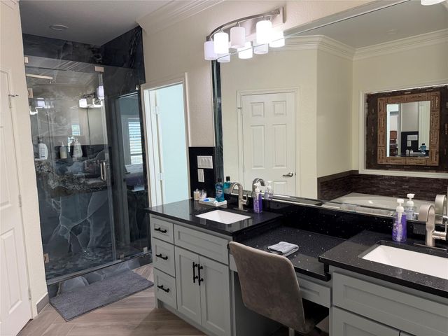 5525 Swan Drive, Galveston, TX 77551
