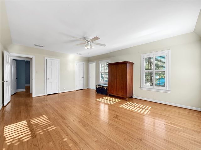 521 Del Mar Blvd, Corpus Christi, TX 78404