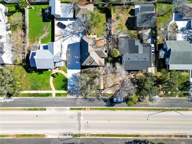 521 Del Mar Blvd, Corpus Christi, TX 78404