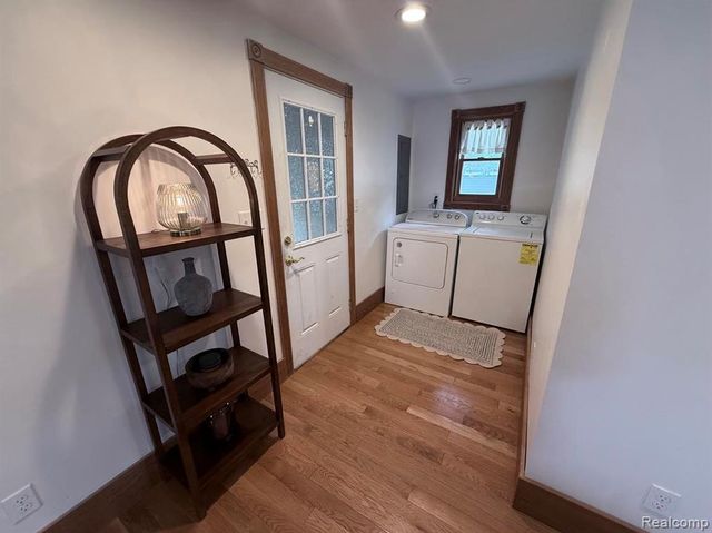 543 W Middle Street, Chelsea, MI 48118