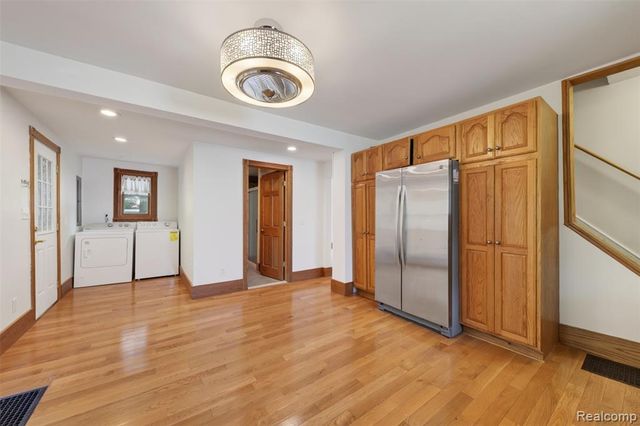 543 W Middle Street, Chelsea, MI 48118