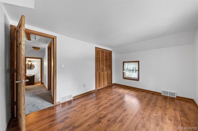 543 W Middle Street, Chelsea, MI 48118