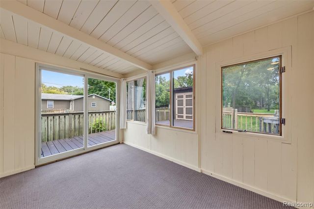 543 W Middle Street, Chelsea, MI 48118