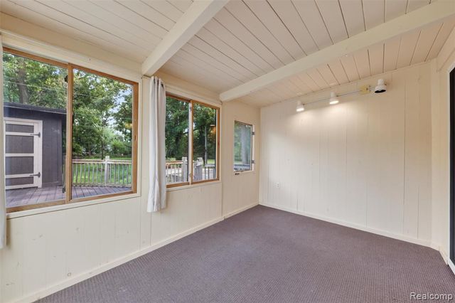 543 W Middle Street, Chelsea, MI 48118