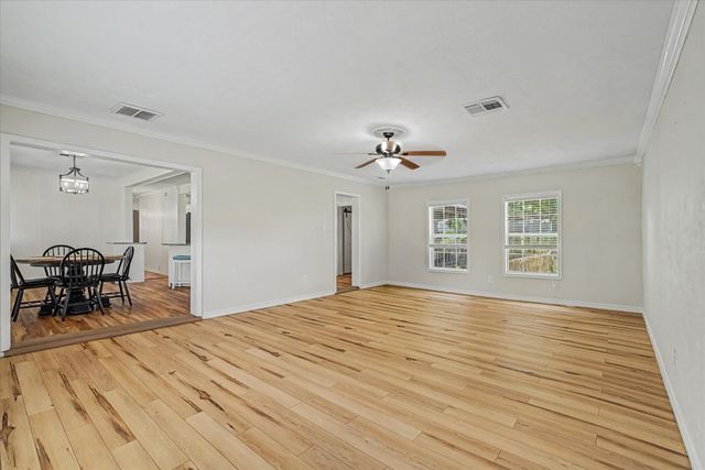 384 County Road 2046, Hull, TX 77564