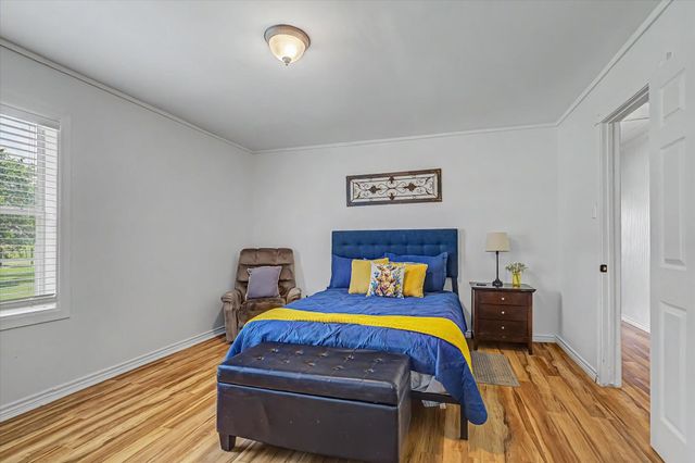 384 County Road 2046, Hull, TX 77564