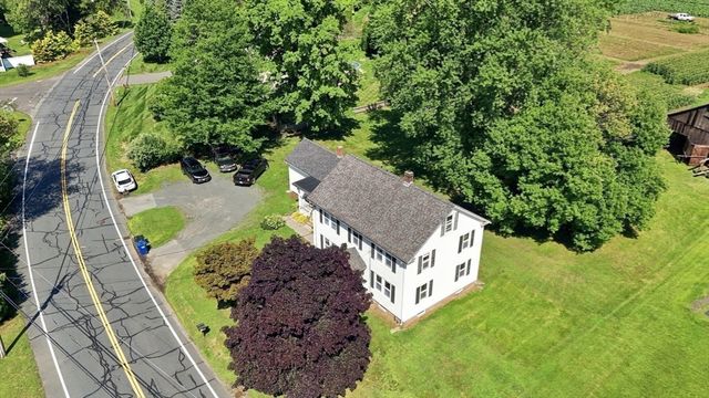 98 Stockbridge Rd, Hadley, MA 01002
