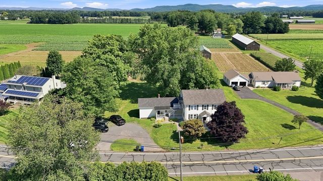 98 Stockbridge Rd, Hadley, MA 01002
