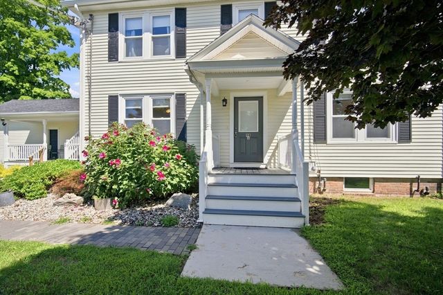 98 Stockbridge Rd, Hadley, MA 01002