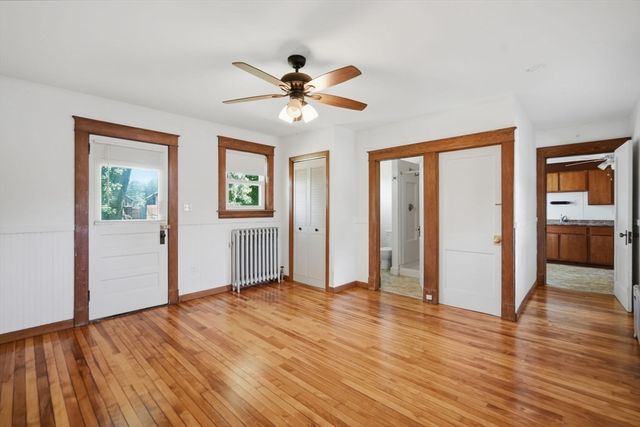 98 Stockbridge Rd, Hadley, MA 01002