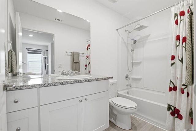 11942 Fuzzy Path, San Antonio, TX 78221