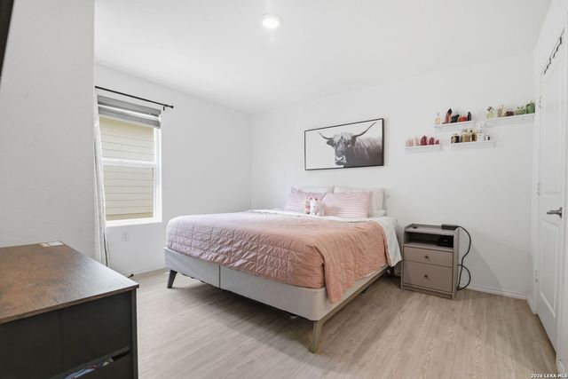 11942 Fuzzy Path, San Antonio, TX 78221