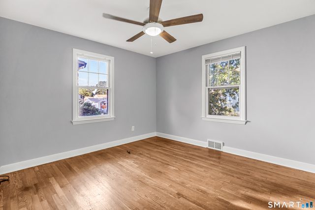 339 Goldenrod Avenue, Bridgeport, CT 06606