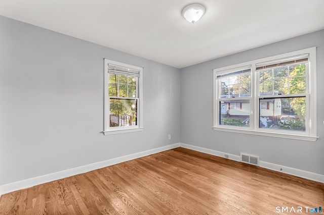 339 Goldenrod Avenue, Bridgeport, CT 06606