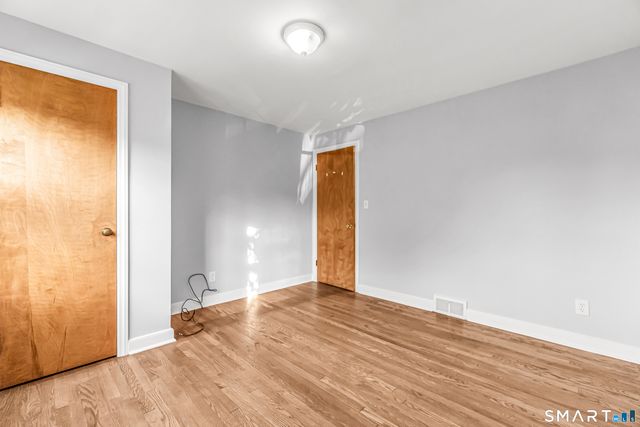 339 Goldenrod Avenue, Bridgeport, CT 06606