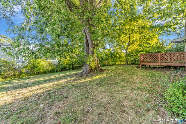 339 Goldenrod Avenue, Bridgeport, CT 06606