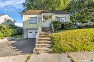 339 Goldenrod Avenue, Bridgeport, CT 06606