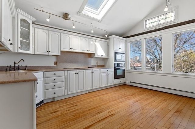 512 East Broadway, Boston, MA 02127