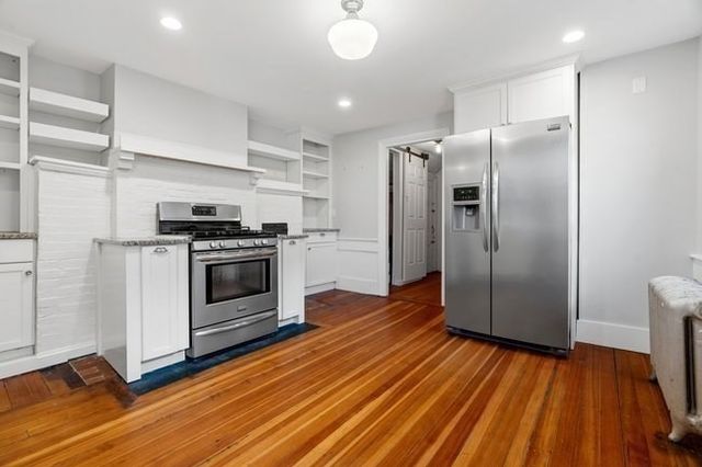 512 East Broadway, Boston, MA 02127