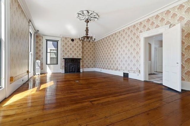 512 East Broadway, Boston, MA 02127