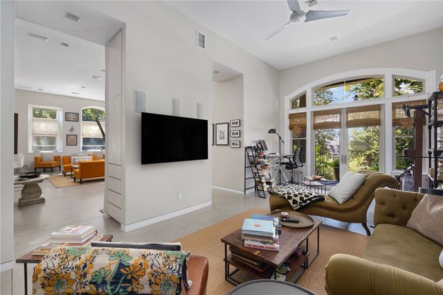 426 Spring Street 101, Newport, RI 02840