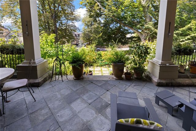 426 Spring Street 101, Newport, RI 02840