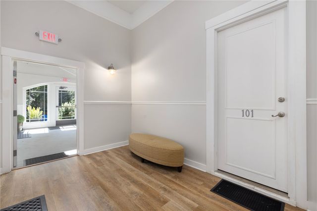 426 Spring Street 101, Newport, RI 02840