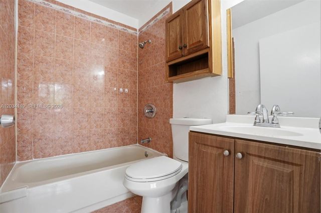 1389 NW 31st Ave 1389-B, Miami, FL 33125