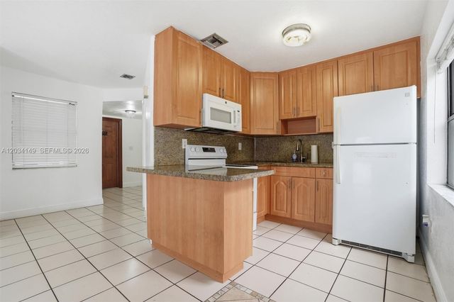 1389 NW 31st Ave 1389-B, Miami, FL 33125