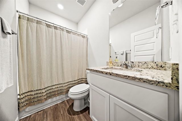 174 Bendecido LOOP, Elgin, TX 78621