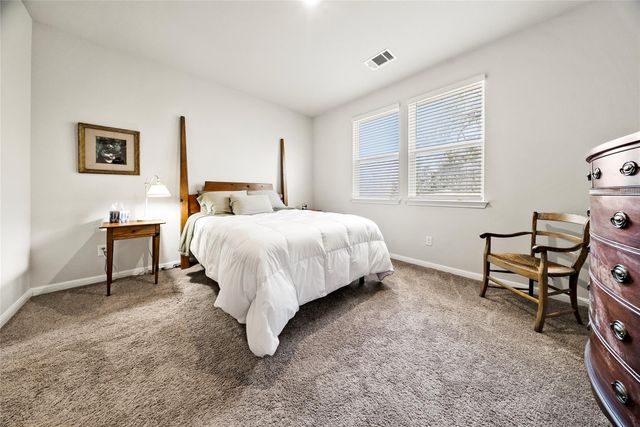 174 Bendecido LOOP, Elgin, TX 78621