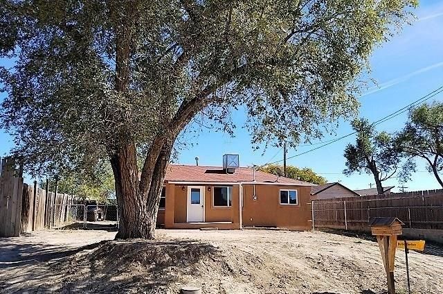 622 E 9th St, Pueblo, CO 81001