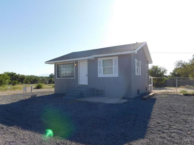 622 E 9th St, Pueblo, CO 81001