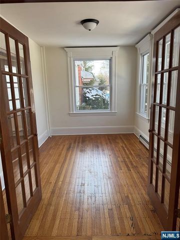 135 Home Avenue 1st Floor, Rutherford, NJ 07070