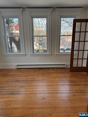 135 Home Avenue 1st Floor, Rutherford, NJ 07070