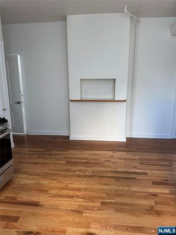 135 Home Avenue 1st Floor, Rutherford, NJ 07070