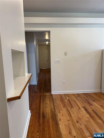 135 Home Avenue 1st Floor, Rutherford, NJ 07070