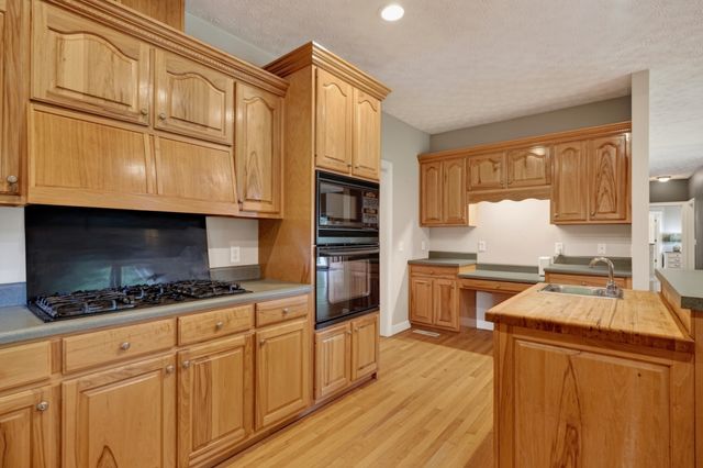 358 Andrew Jackson Blvd, Dowelltown, TN 37059