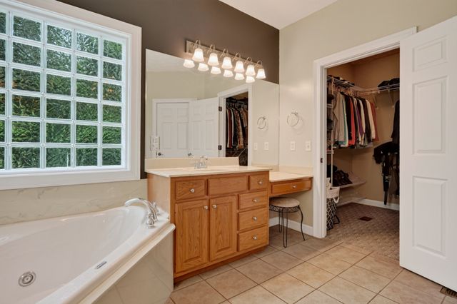 358 Andrew Jackson Blvd, Dowelltown, TN 37059