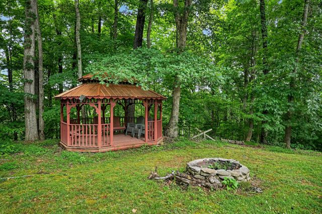 358 Andrew Jackson Blvd, Dowelltown, TN 37059