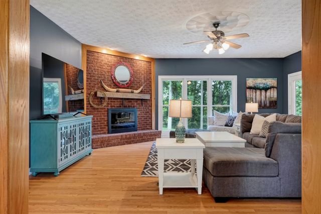 358 Andrew Jackson Blvd, Dowelltown, TN 37059