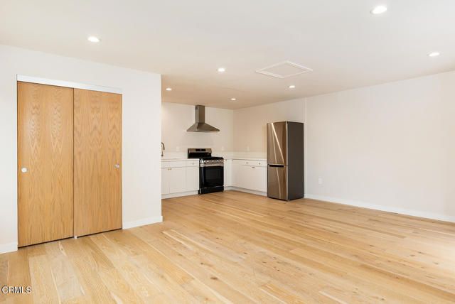 987 Bell Street, Pasadena, CA 91104