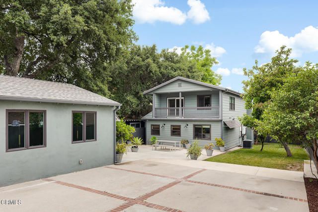 987 Bell Street, Pasadena, CA 91104